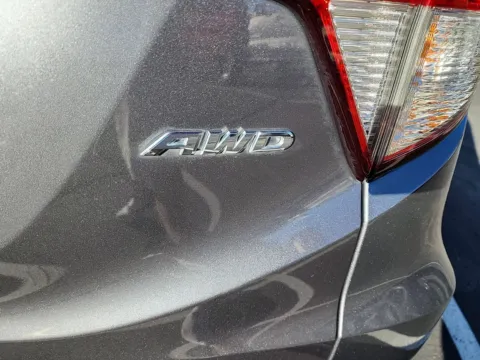 More photos of 2020 Honda HR-V LX at McCloskey Imports & 4x4s (Licensed as McCloskey Isuzu), CO