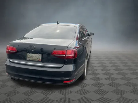 More photos of 2017 Volkswagen Jetta 1.8T SEL at McCloskey Imports & 4x4s (Licensed as McCloskey Isuzu), CO