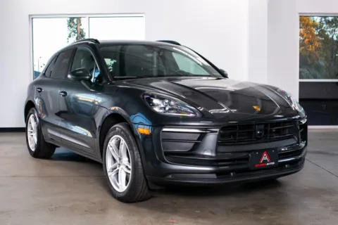 More photos of 2024 Porsche Macan at Atlanta Autos, GA