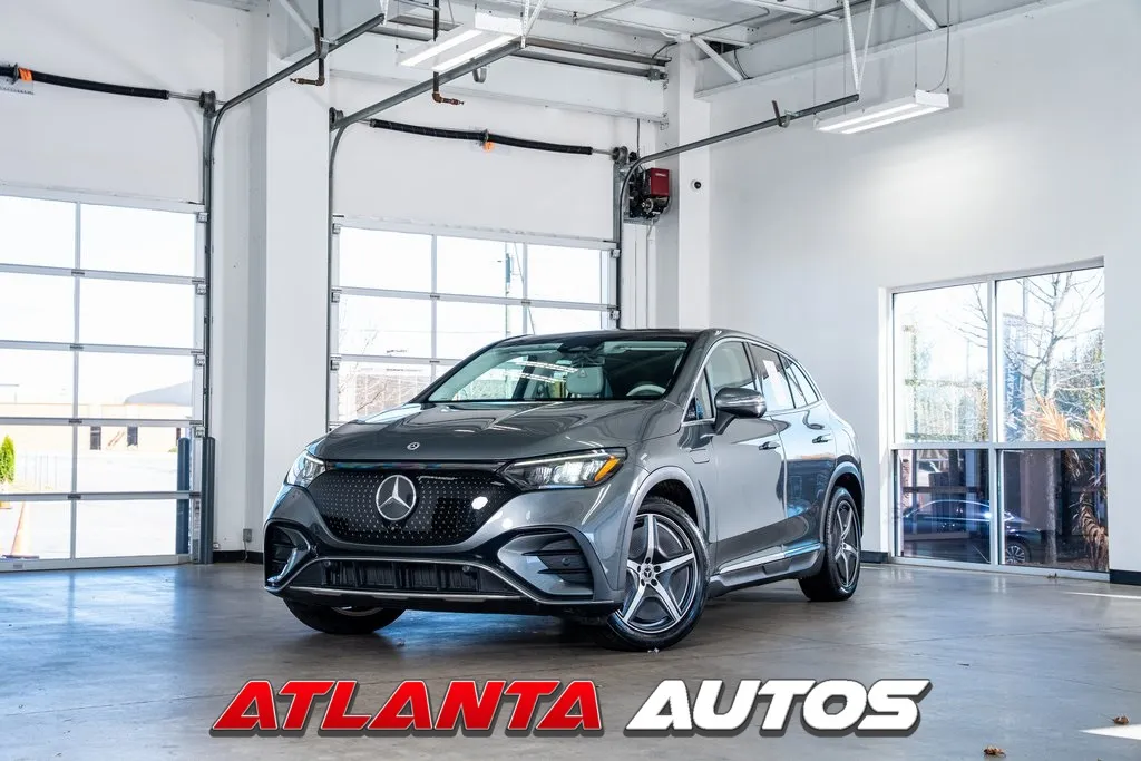 2023 Mercedes-Benz EQE SUV Base's photo
