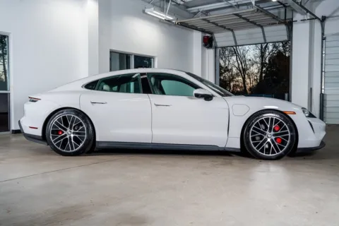 More photos of 2021 Porsche Taycan 4S at Atlanta Autos, GA