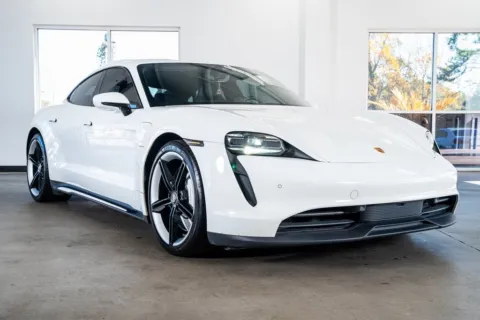 More photos of 2022 Porsche Taycan at Atlanta Autos, GA