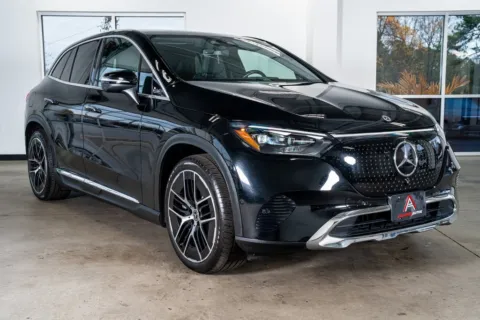 More photos of 2023 Mercedes-Benz EQE 350 SUV at Atlanta Autos, GA