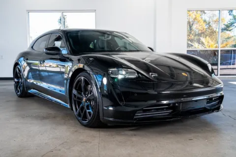 More photos of 2023 Porsche Taycan Cross Turismo 4 at Atlanta Autos, GA