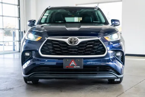 Another view of 2021 Toyota Highlander XLE for sale in Marietta, GA at Atlanta Autos