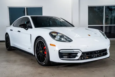 More photos of 2022 Porsche Panamera GTS at Atlanta Autos, GA