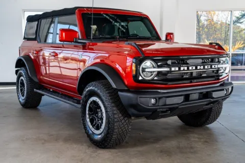 More photos of 2022 Ford Bronco Outer Banks at Atlanta Autos, GA