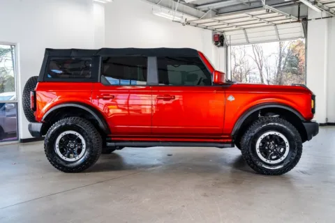 More photos of 2022 Ford Bronco Outer Banks at Atlanta Autos, GA