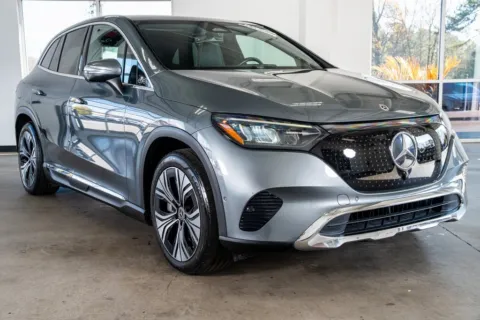 More photos of 2023 Mercedes-Benz EQE 350 SUV at Atlanta Autos, GA