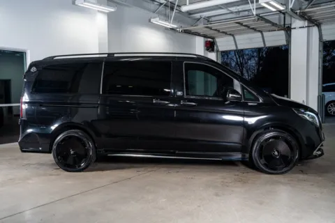 More photos of 2020 Mercedes-Benz Metris Passenger at Atlanta Autos, GA