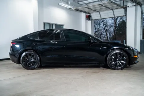 More photos of 2022 Tesla Model 3 at Atlanta Autos, GA