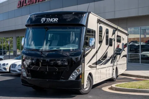 Photos of 2017 Ford Stripped Chassis for sale in Marietta, GA at Atlanta Autos