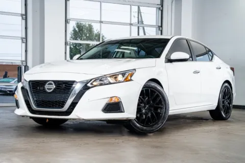 Photos of 2019 Nissan Altima 2.5 S for sale in Marietta, GA at Atlanta Autos