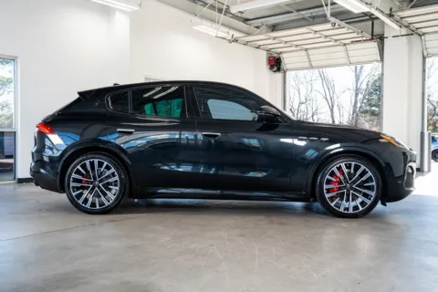 More photos of 2023 Maserati Grecale Modena at Atlanta Autos, GA