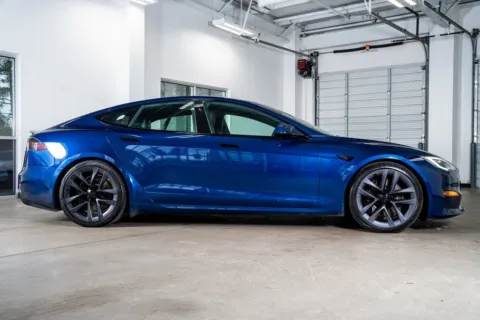More photos of 2021 Tesla Model S Plaid at Atlanta Autos, GA
