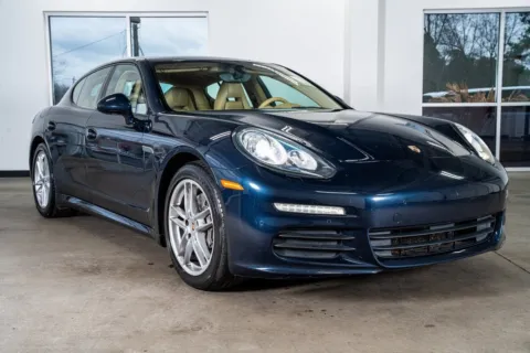 More photos of 2016 Porsche Panamera 4 at Atlanta Autos, GA