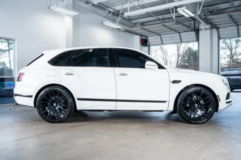 More photos of 2018 Bentley Bentayga W12 at Atlanta Autos, GA