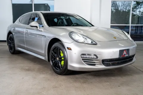 More photos of 2011 Porsche Panamera 4S at Atlanta Autos, GA