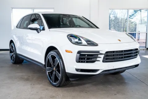 More photos of 2023 Porsche Cayenne Platinum Edition at Atlanta Autos, GA