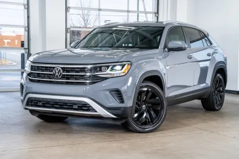 Photos of 2022 Volkswagen Atlas Cross Sport 3.6L V6 SE w/Technology for sale in Marietta, GA at Atlanta Autos