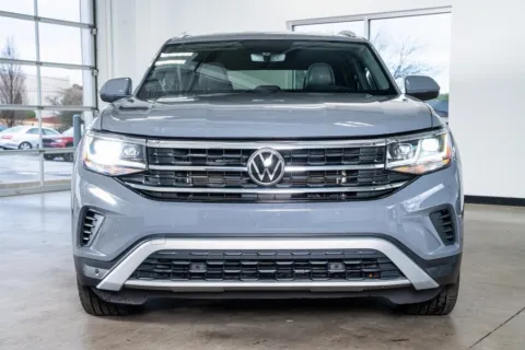 Another view of 2022 Volkswagen Atlas Cross Sport 3.6L V6 SE w/Technology for sale in Marietta, GA at Atlanta Autos