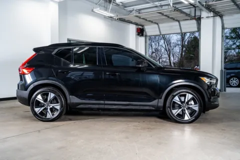 More photos of 2021 Volvo XC40 Recharge Pure Electric P8 at Atlanta Autos, GA