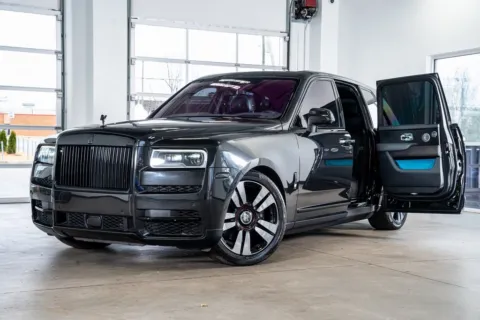 Photos of 2019 Rolls-Royce Cullinan for sale in Marietta, GA at Atlanta Autos