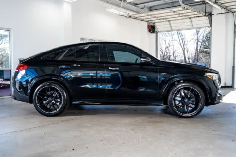 More photos of 2021 Mercedes-Benz GLE 53 AMG at Atlanta Autos, GA