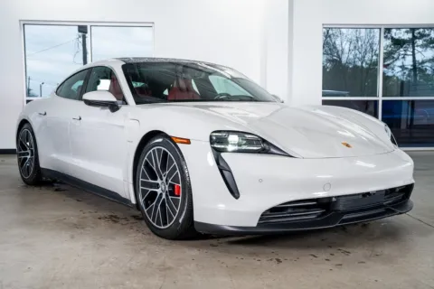 More photos of 2021 Porsche Taycan 4S at Atlanta Autos, GA