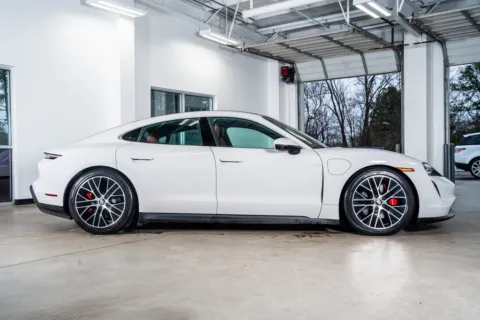 More photos of 2021 Porsche Taycan 4S at Atlanta Autos, GA