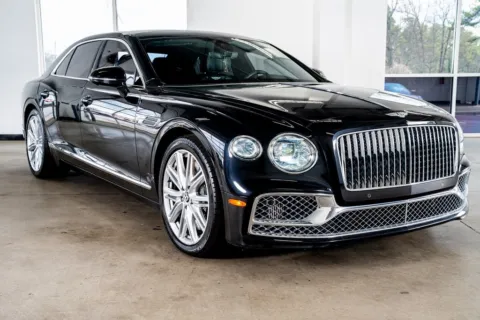 More photos of 2021 Bentley Flying Spur W12 at Atlanta Autos, GA