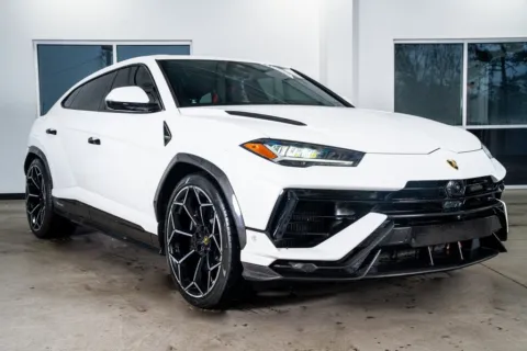 More photos of 2024 Lamborghini Urus Performante at Atlanta Autos, GA