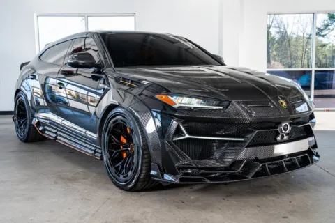 More photos of 2022 Lamborghini Urus at Atlanta Autos, GA