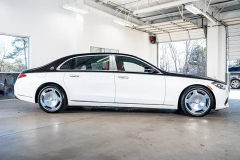 More photos of 2022 Mercedes-Benz S-Class Maybach S 580 at Atlanta Autos, GA