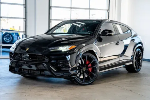 Photos of 2021 Lamborghini Urus for sale in Marietta, GA at Atlanta Autos
