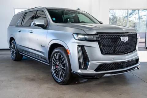 More photos of 2023 Cadillac Escalade ESV V-Series at Atlanta Autos, GA