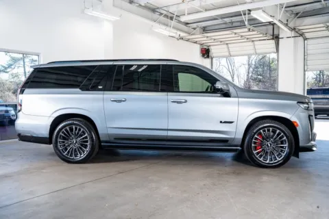 More photos of 2023 Cadillac Escalade ESV V-Series at Atlanta Autos, GA