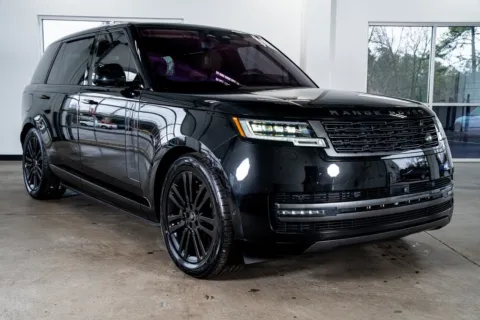 More photos of 2023 Land Rover Range Rover SE at Atlanta Autos, GA
