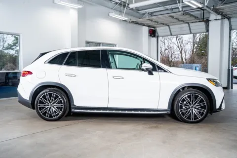 More photos of 2023 Mercedes-Benz EQE 350+ SUV at Atlanta Autos, GA