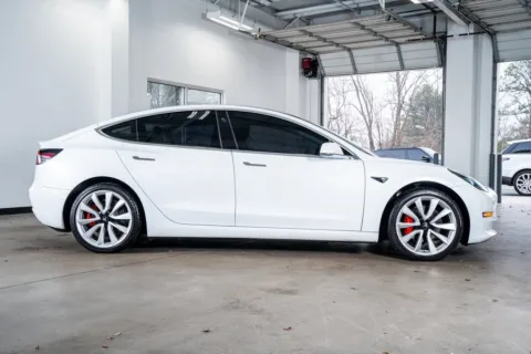 More photos of 2018 Tesla Model 3 Long Range at Atlanta Autos, GA