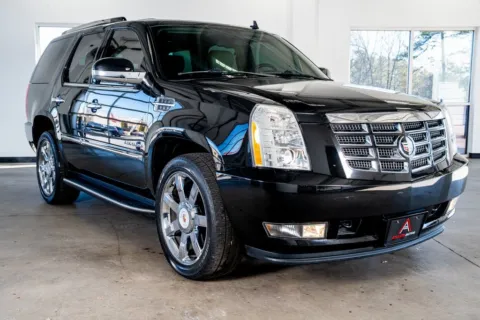 More photos of 2014 Cadillac Escalade Luxury at Atlanta Autos, GA
