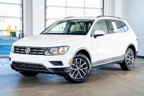 Photos of 2020 Volkswagen Tiguan 2.0T SE for sale in Marietta, GA at Atlanta Autos