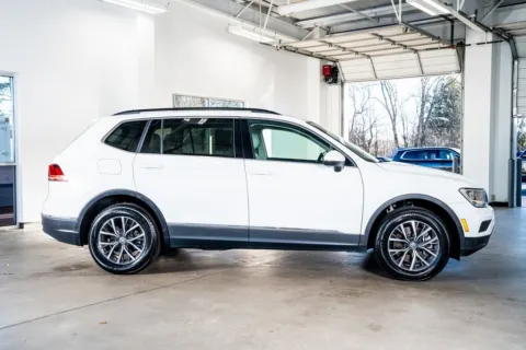 More photos of 2020 Volkswagen Tiguan 2.0T SE at Atlanta Autos, GA