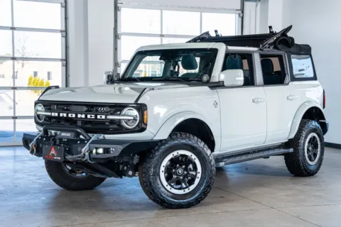Photos of 2022 Ford Bronco Outer Banks for sale in Marietta, GA at Atlanta Autos