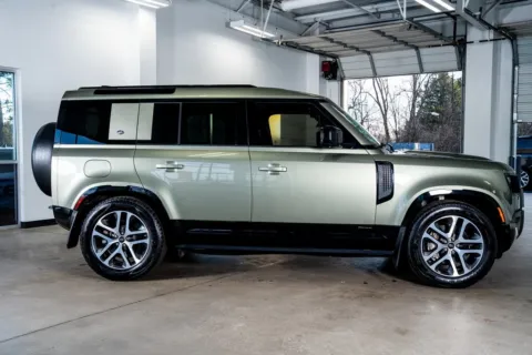 More photos of 2021 Land Rover Defender 110 X-Dynamic HSE at Atlanta Autos, GA