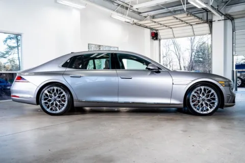 More photos of 2024 Genesis G90 3.5T e-SC at Atlanta Autos, GA