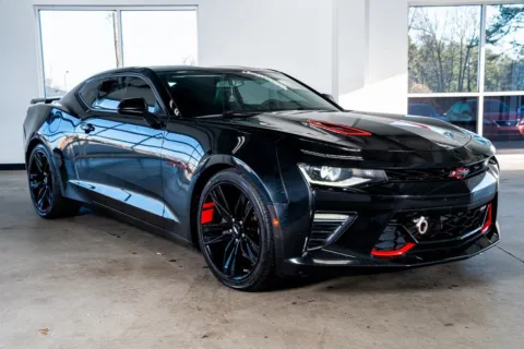 More photos of 2018 Chevrolet Camaro SS at Atlanta Autos, GA