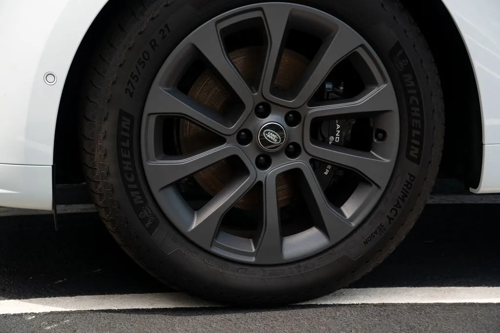 Land Rover Range Rover Sport photo 21