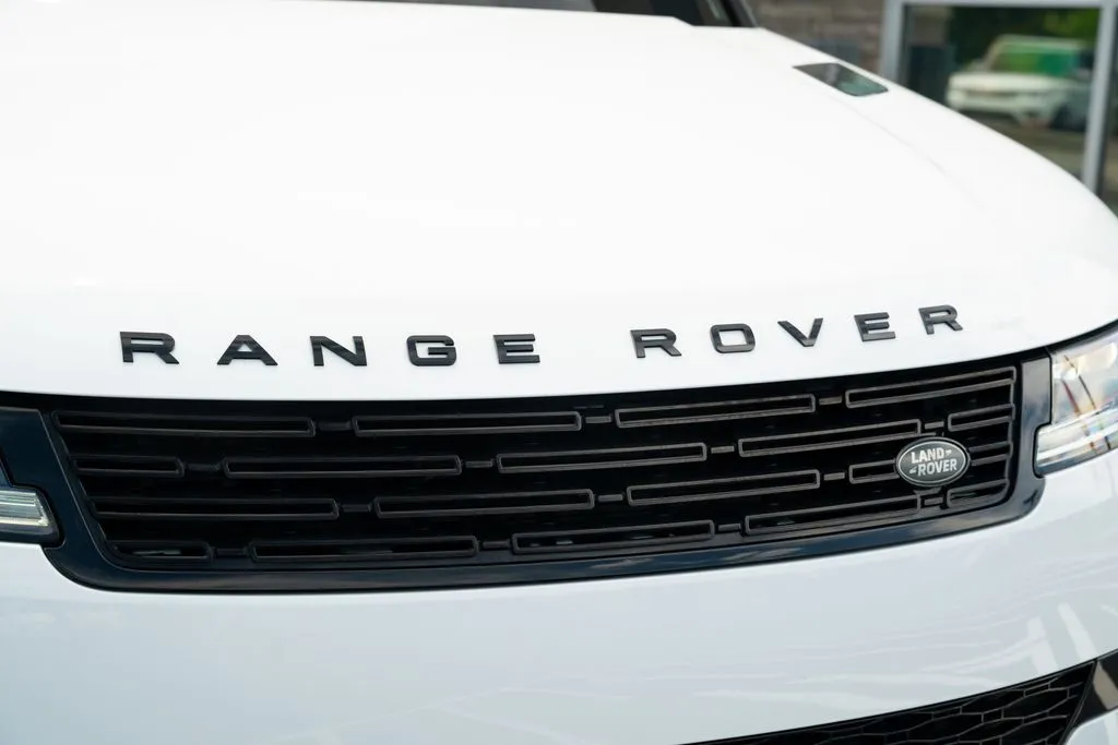 Land Rover Range Rover Sport photo 6