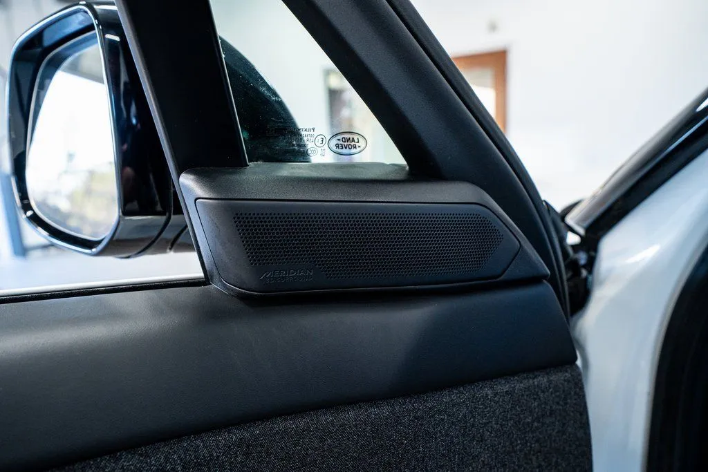 Land Rover Range Rover Sport photo 28